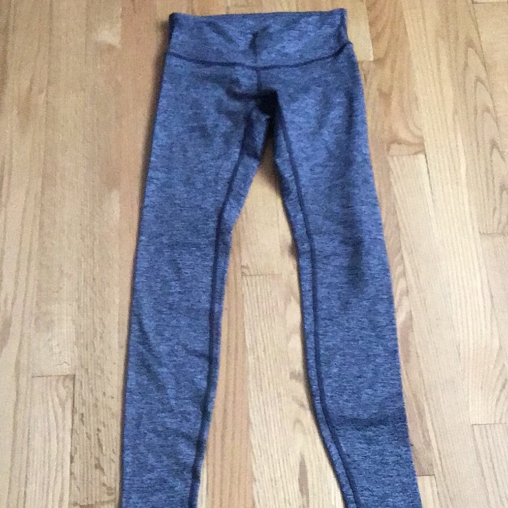 Lululemon size 2 full length grey leggings
